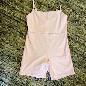 Aritzia romper size XL, baby pink NWOT